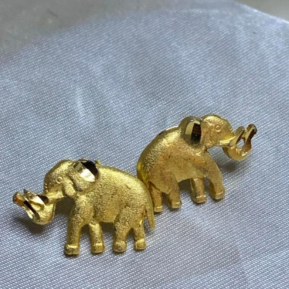 Vintage Gold Tone Elephant Stud Earrings Textured & Polished Figural Safari